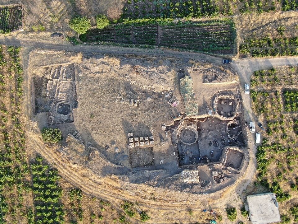 AA-20230817-31936832-31936810-MUZEYE_DONUSTURULECEK_DIYARBAKIR_CEZAEVINDE_11_BIN_300_YILLIK_3_YAPIDAN_KALINTILAR_SERGILENECEK