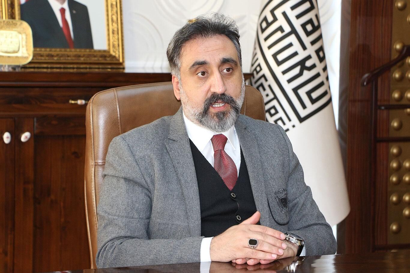 prof-dr-ibrahim-ozcosar-kuduse-yonelik-akademik-ve-bilimsel-calismalar-artirilmali-f8903bf1