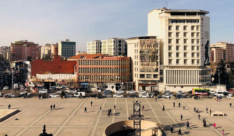 şeyhsait meydanı