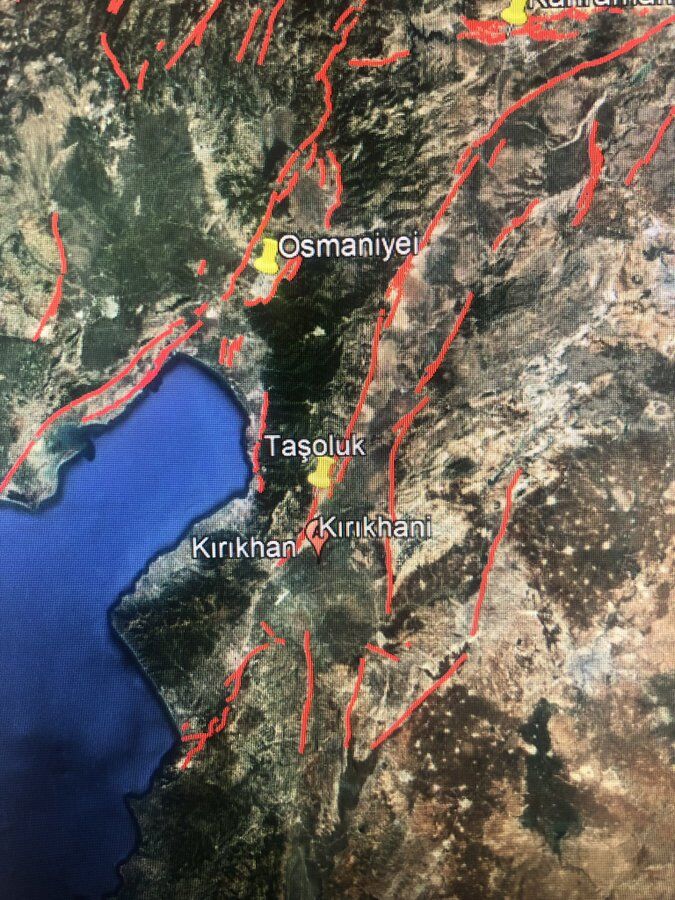 deprem harita kırıkhan