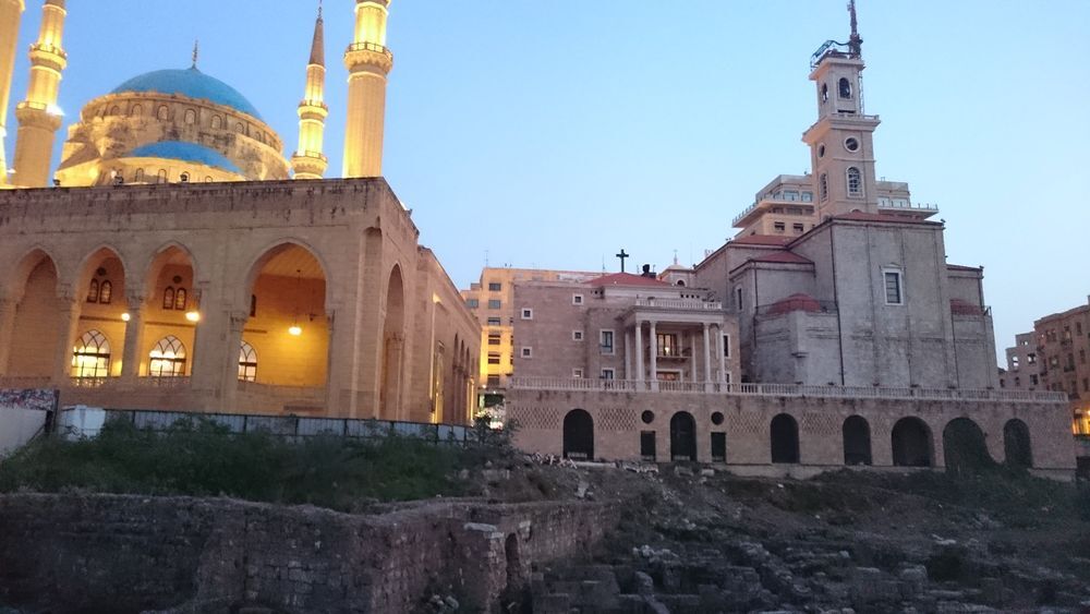 kilise-cami-yan-yana-sembolik-2