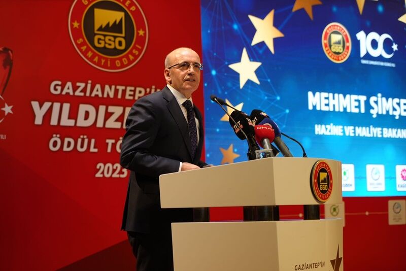 Bakan Simse