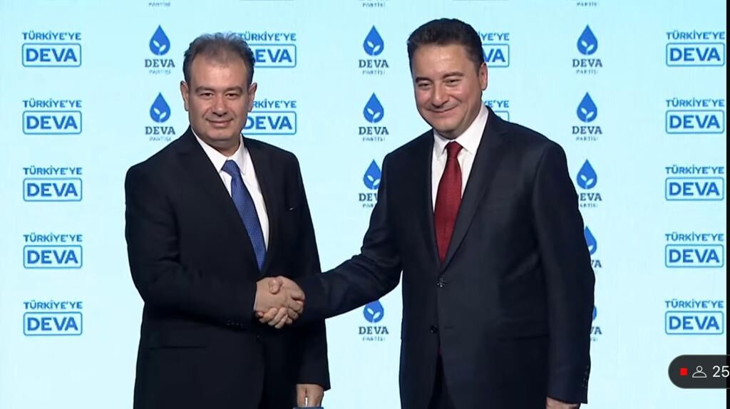 DEVA Partisi Diyarbakır Büyükşehir Belediye Başkan adayı Prof.Dr.Cenap Ekinci