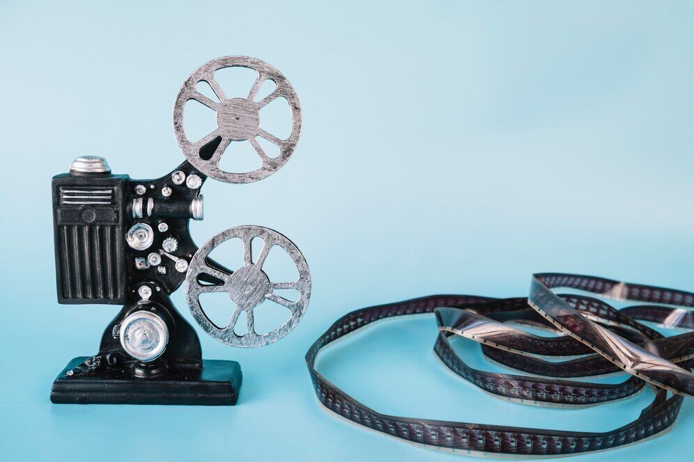 Dijital Öncesi Filmler Şeritten Izlenirdi