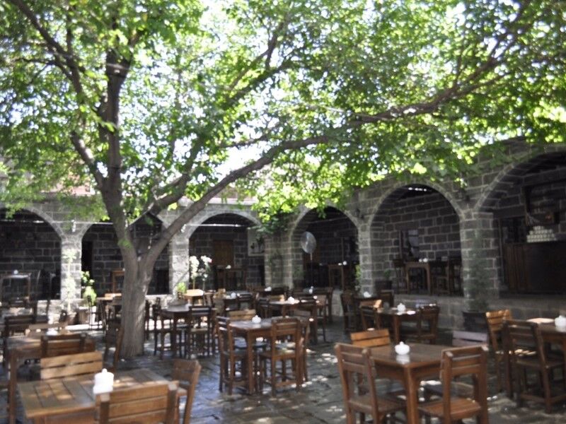 Sülüklü Han