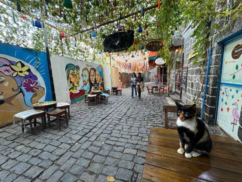 Sur'un huzur veren sokakları 