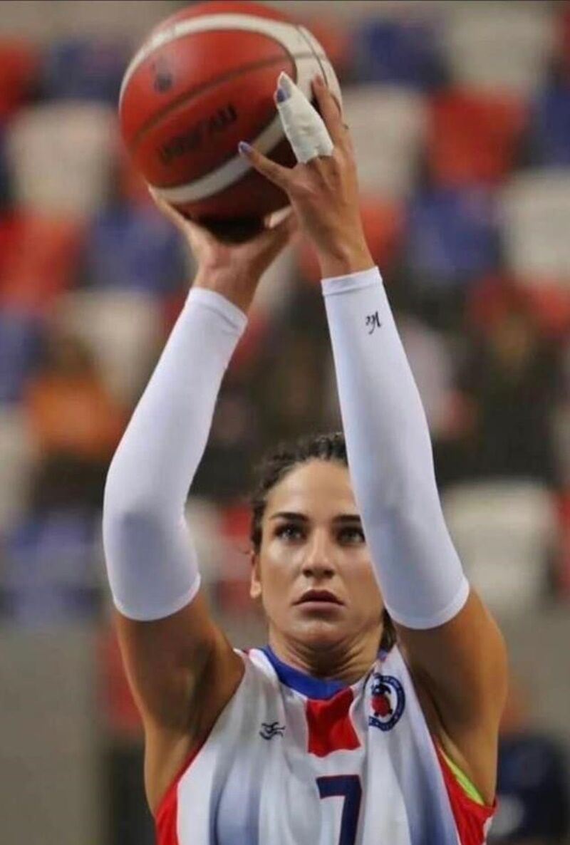 Yazemin Basketci