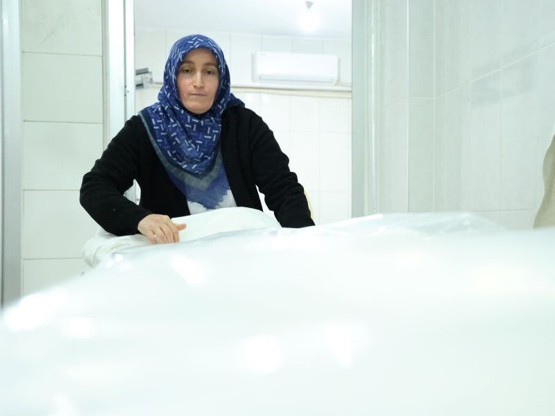 Kadın gassal Fatma Çınar
