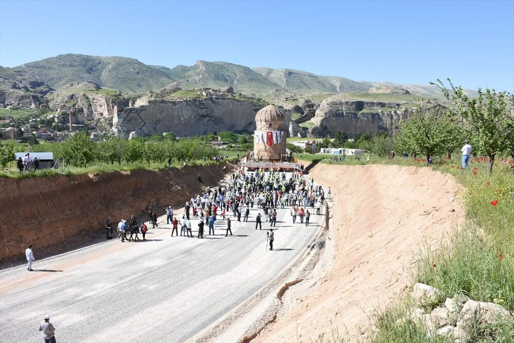 Turbe Tyaşınmıişgtı.