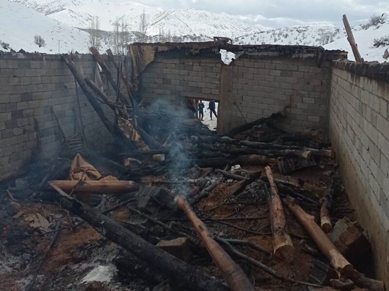 Yangin Bitlis