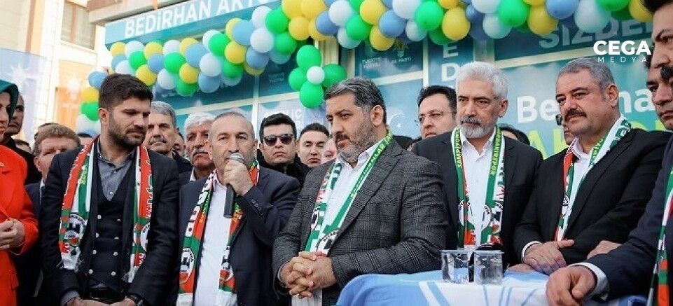 Ak Parti Baglar Belediye Baskan Adayi Bedirhan Akyol Un Secim Buro Acilisi Gorkemli Bir Sekilde Gerceklestirildi
