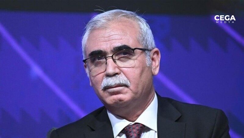 Yeni Anayasa Baskani Kadir Ozkaya Secildi
