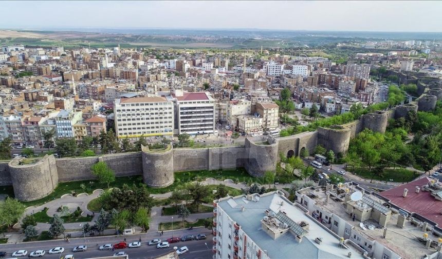 Diyarbakır Surları Tekkapı Civarı