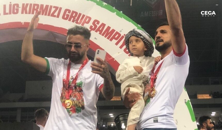 Amedspor Kutlama