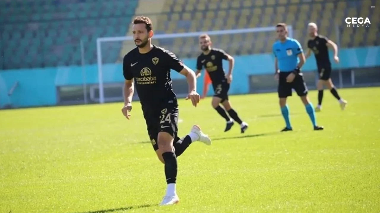 Amedsporun Liderligi Kisa Surdu.jpg