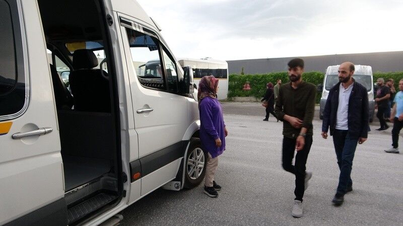 Kadin Sofor Servis