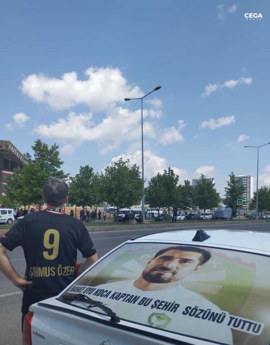 Özer