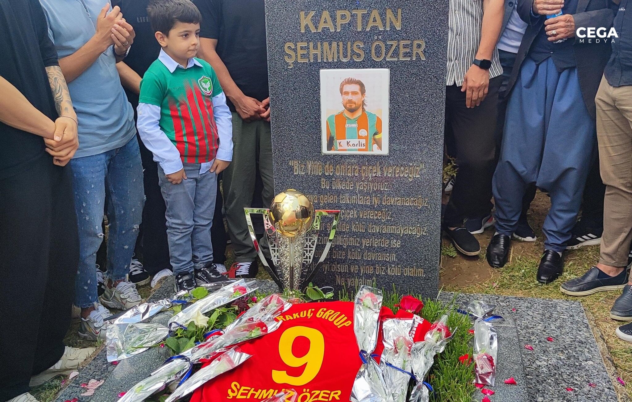 Özer3