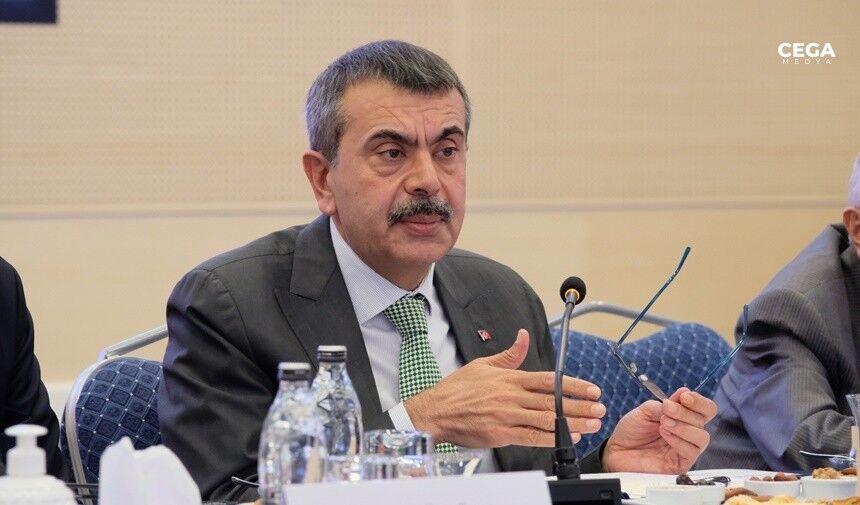 Yusuf Tekin Milli Egitim Bakani