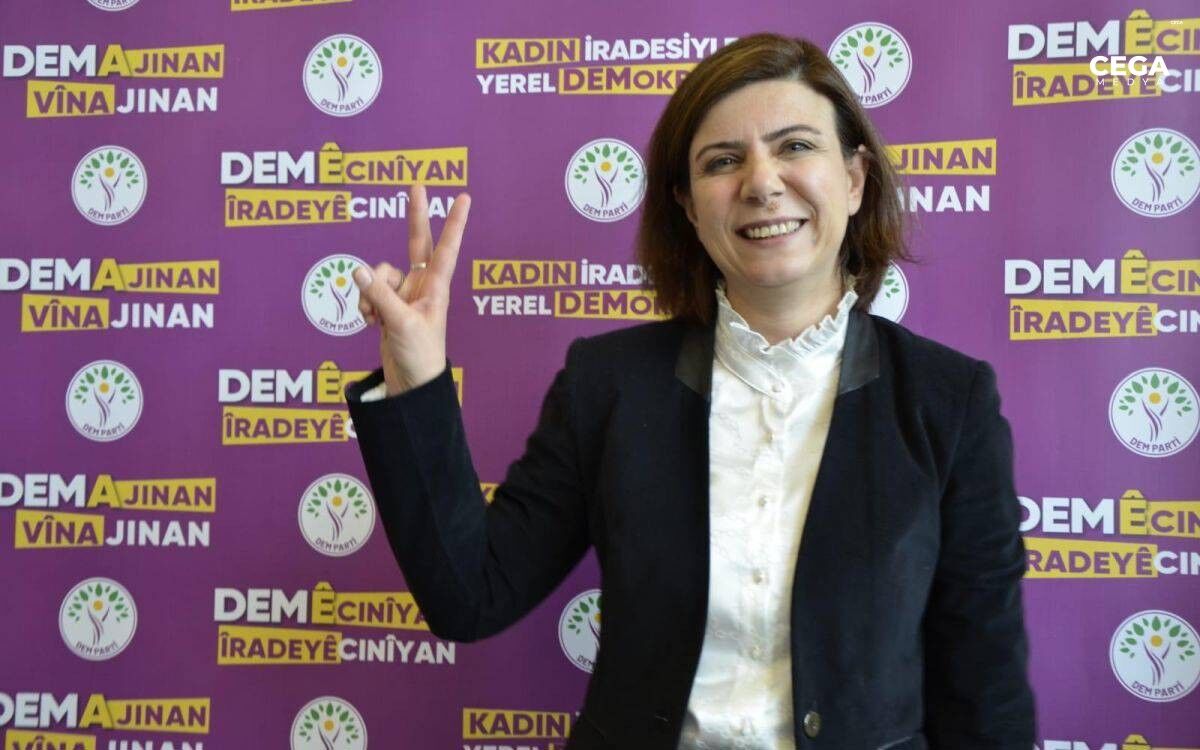 Dem Parti Diyarbakir Adayi Bucak Kadinlarin Oldurulmedigi Bir Aileyi Savunuyorum