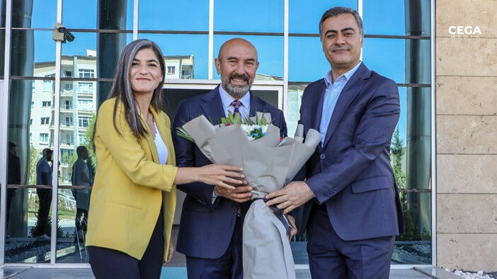 Van Sedal Zeydan Soyer