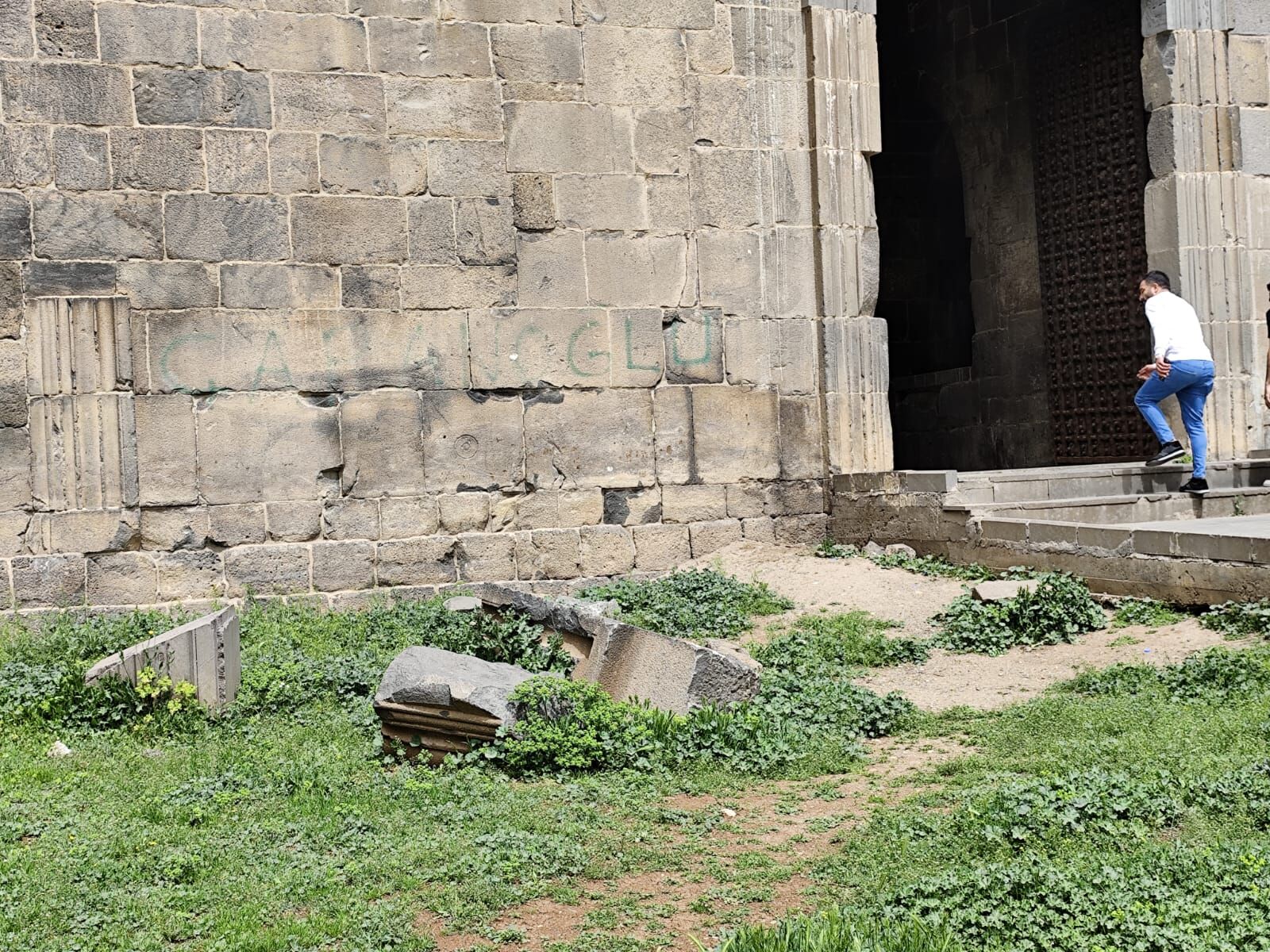 Diyarbakır'da tarihi cami cezaevi olarak kullanılmış!