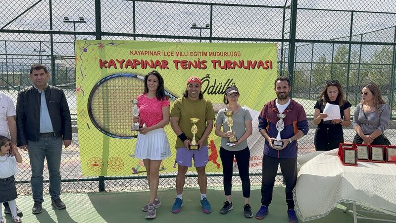 Tenis-4