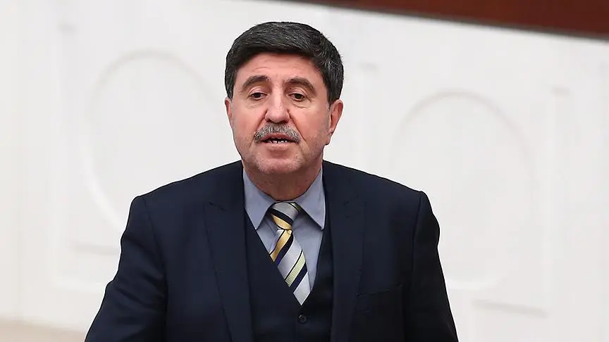 Altan Tan.jpg