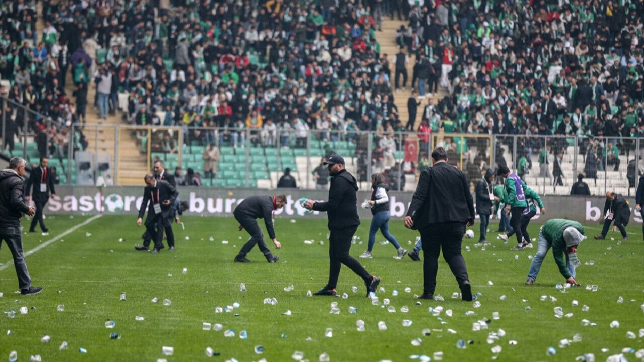 Amedsporlu Futbolcular Diyarbakirda Alkislarla Karsilandi N3Wc