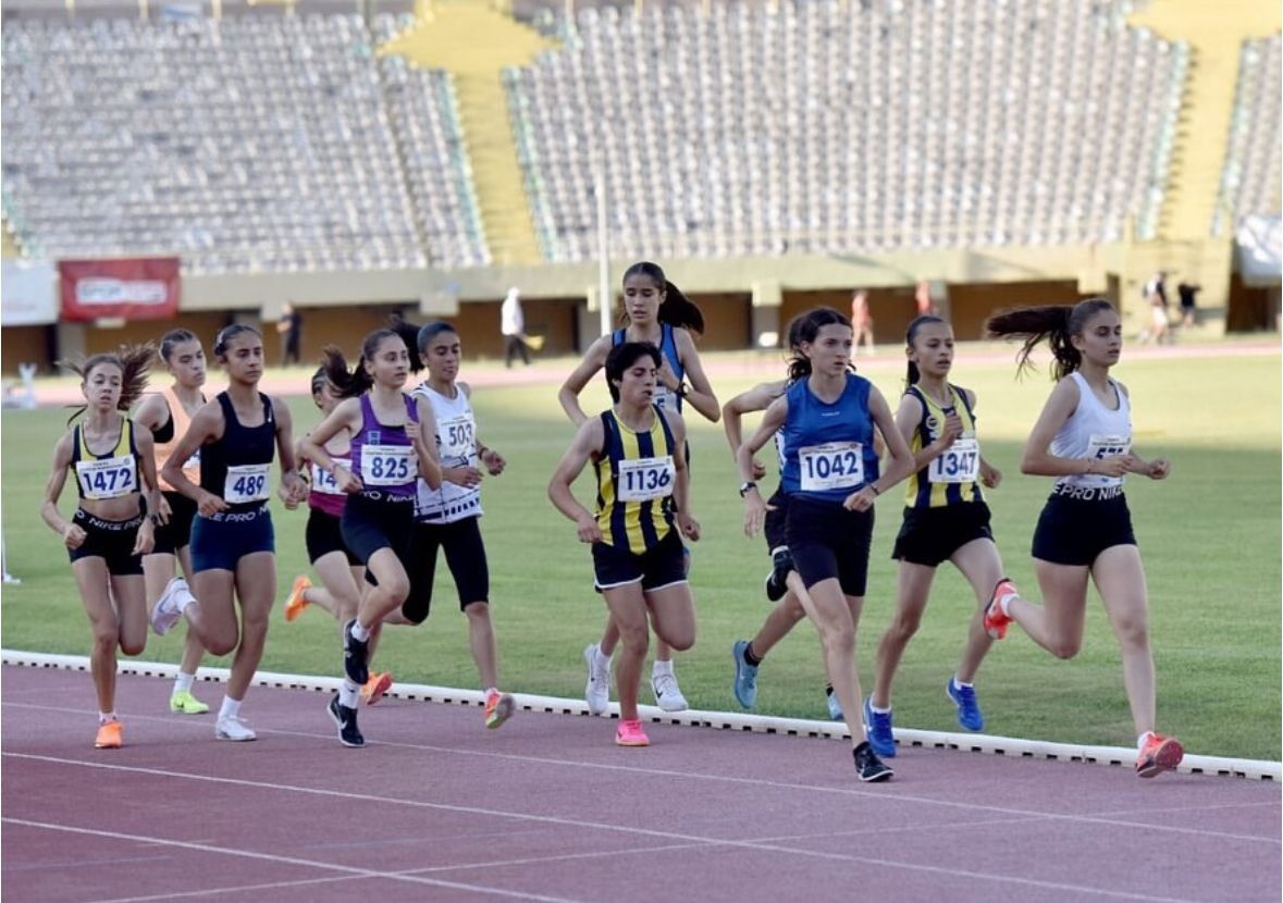 Diyarbakırlı sporcular İzmir'den madalyalarla döndü