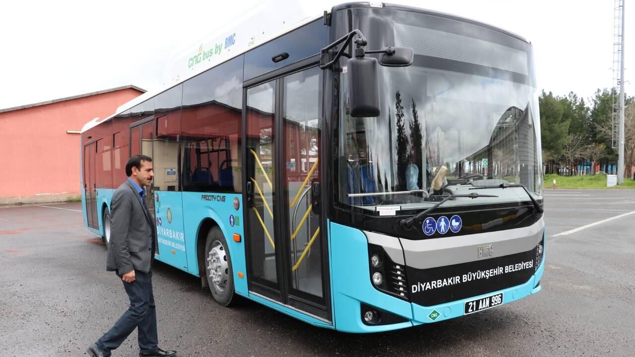 Diyarbakir Otobus Aa 1981490