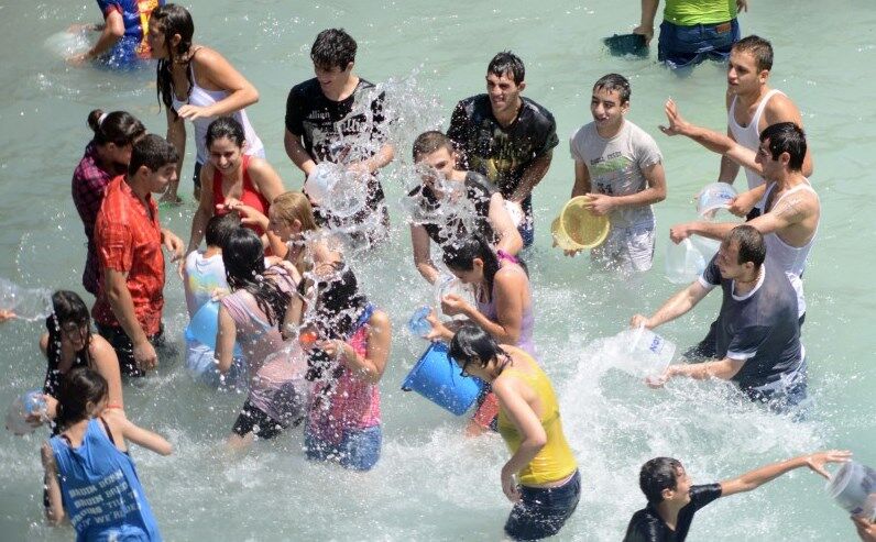 Vardavar.2013.02-1