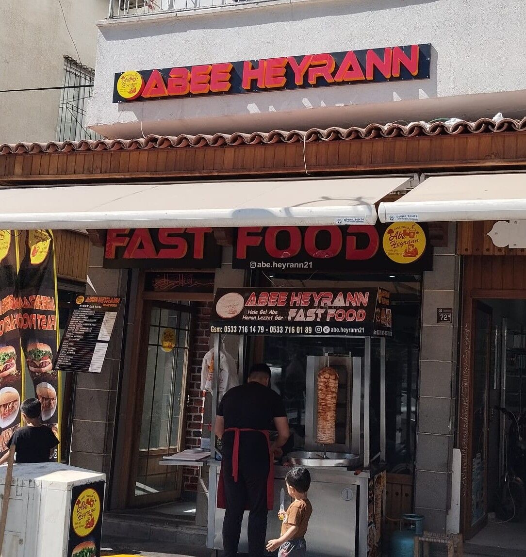 Diyarbakır'da tebessüm ettiren tabela