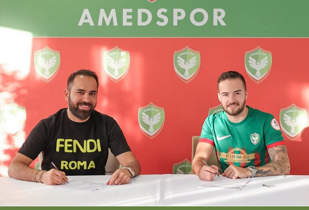 Galatasarayda Yetisti Amedspora Imzayi Atti-1