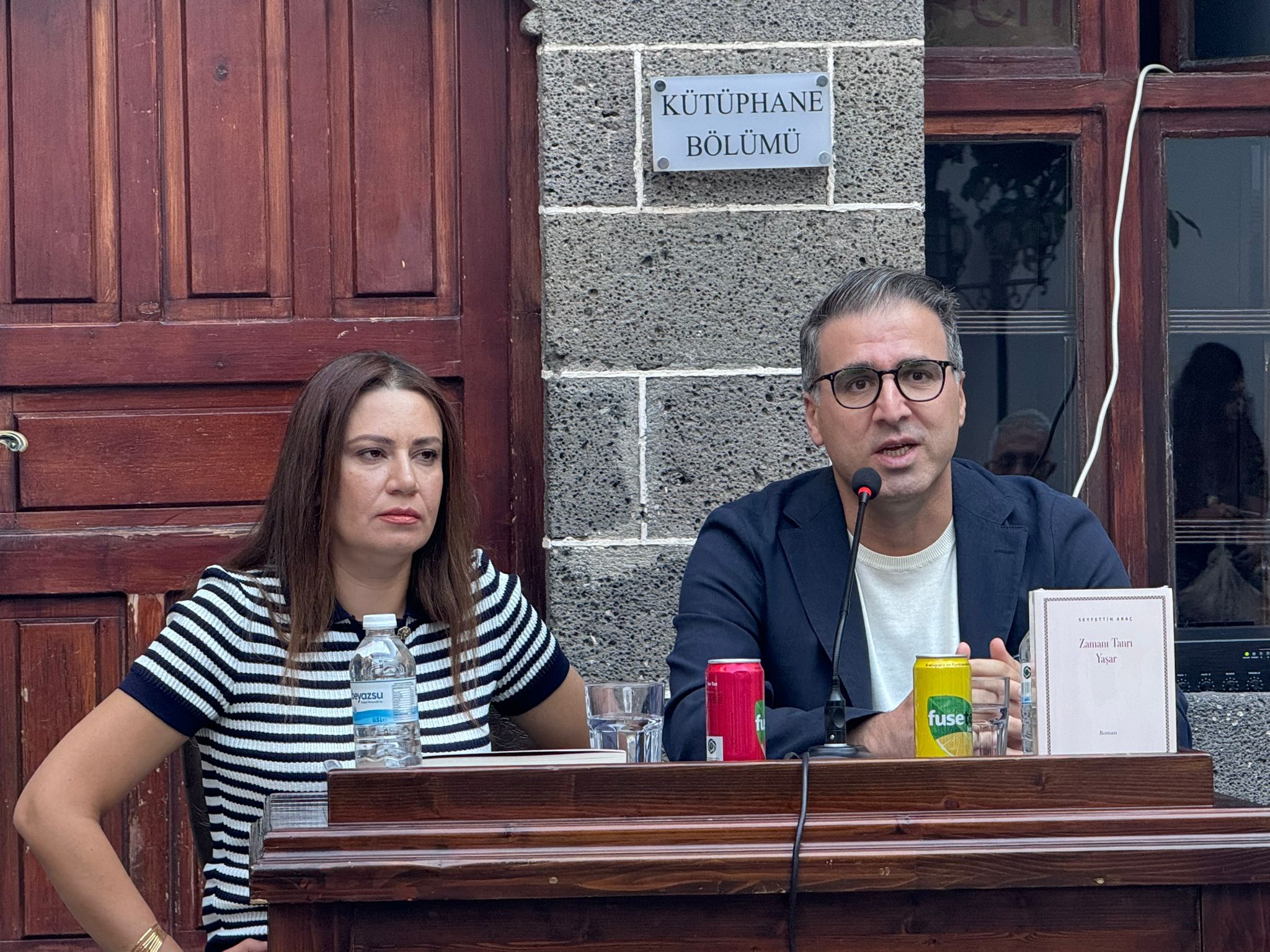 Diyarbakır'da Edebiyat Ve Eleştiri Dolu Söyleşi 2