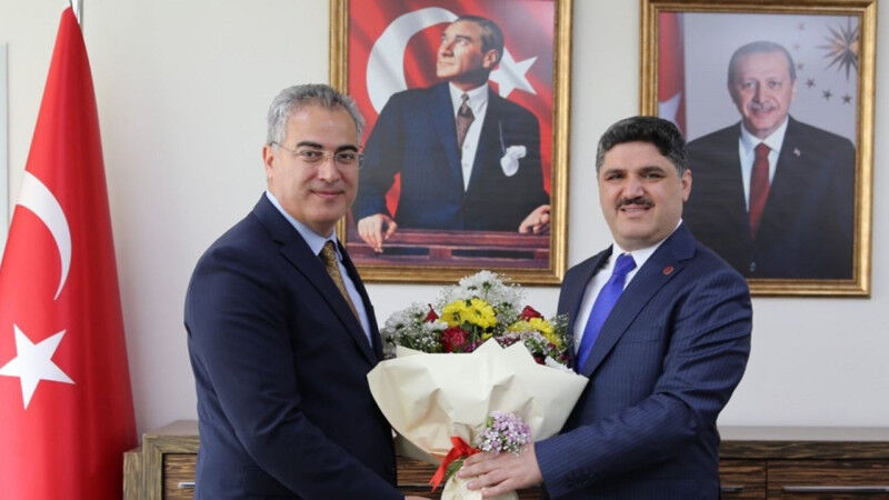 Diyarbakirin Yeni Il Saglik Muduru Belli Oldu Emre Asilturk Kimdir 2 1748283363