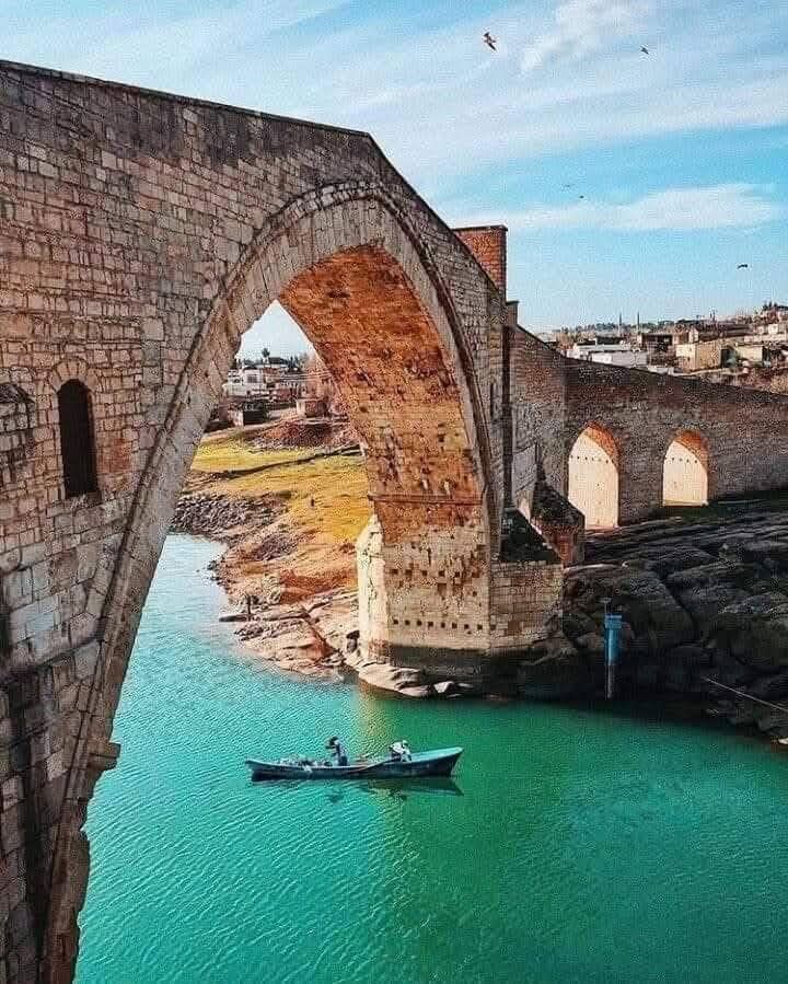Diyarbakır'da yer alıyor ve dünyanın en genişi