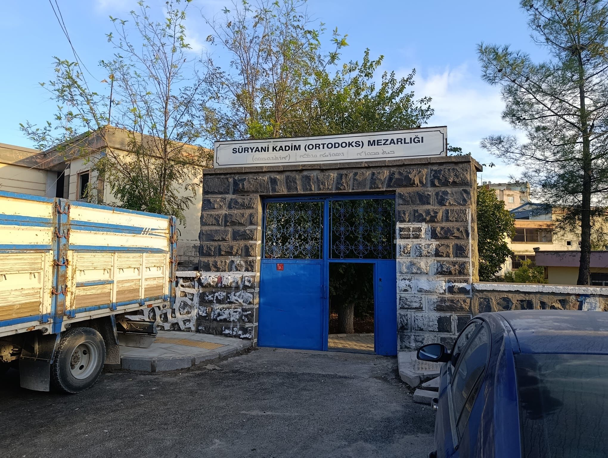 Diyarbakır'daki 225 yıllık mezarlıkta tabela değişikliği