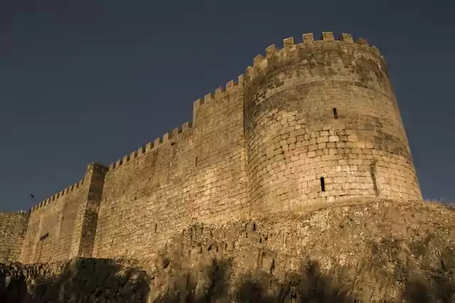 Diyarbakır'daki burca neden ''Sevr'' deniliyor biliyor musunuz?