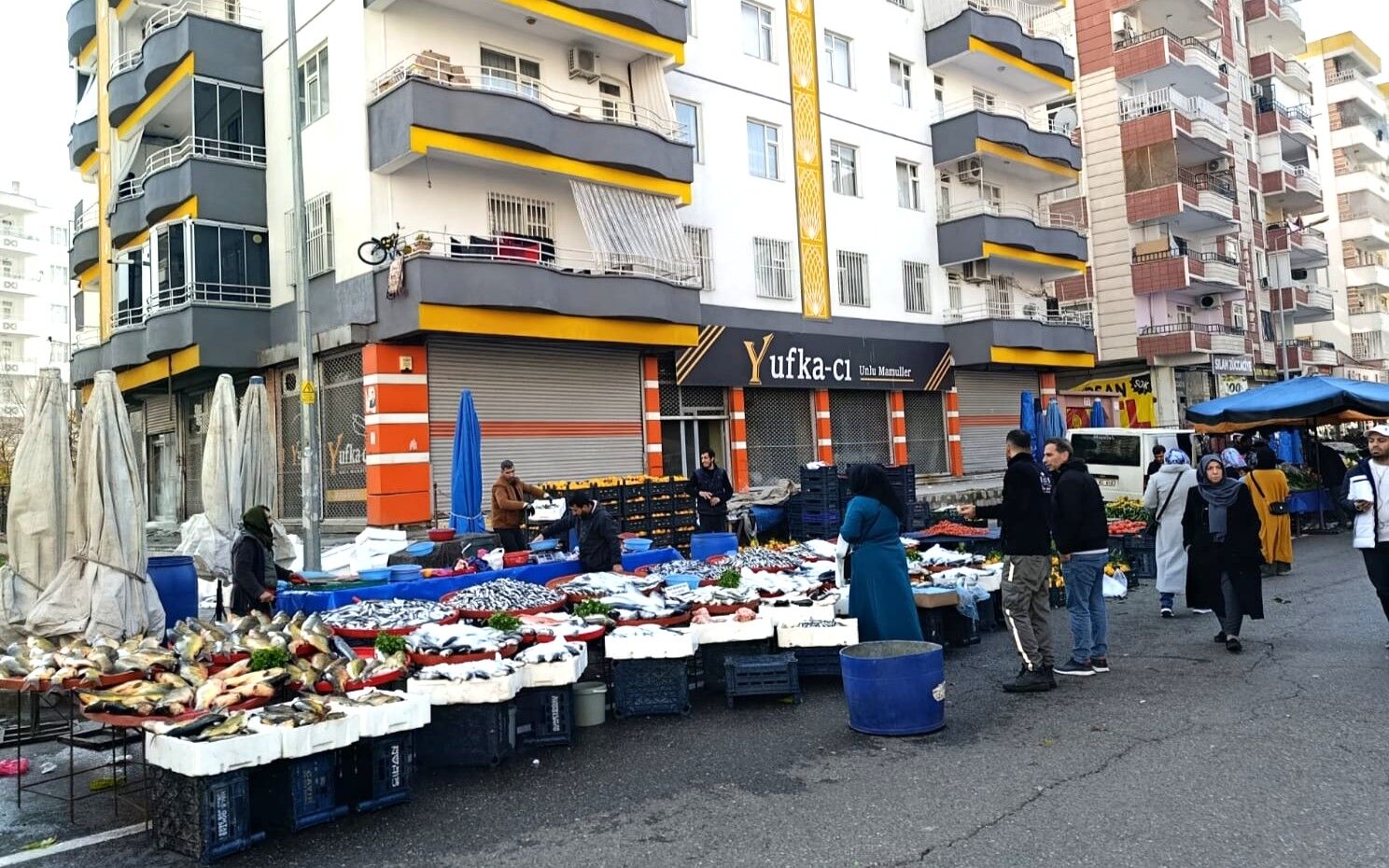 Diyarbakır'da sebze ve meyve fiyatları cep yakıyor?
