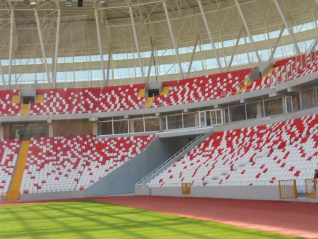 Itfaiye Giriş Kapısı