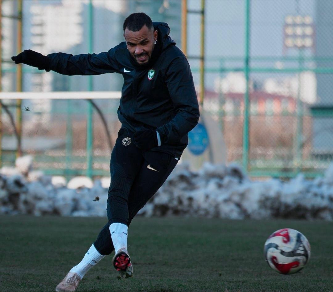 P H O T O 2026 01 27 21 38 39