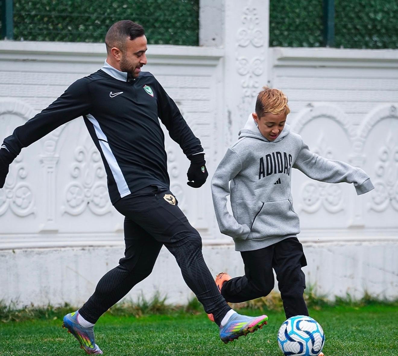 Whatsapp Image 2026 01 24 At 23.25.21 (4)