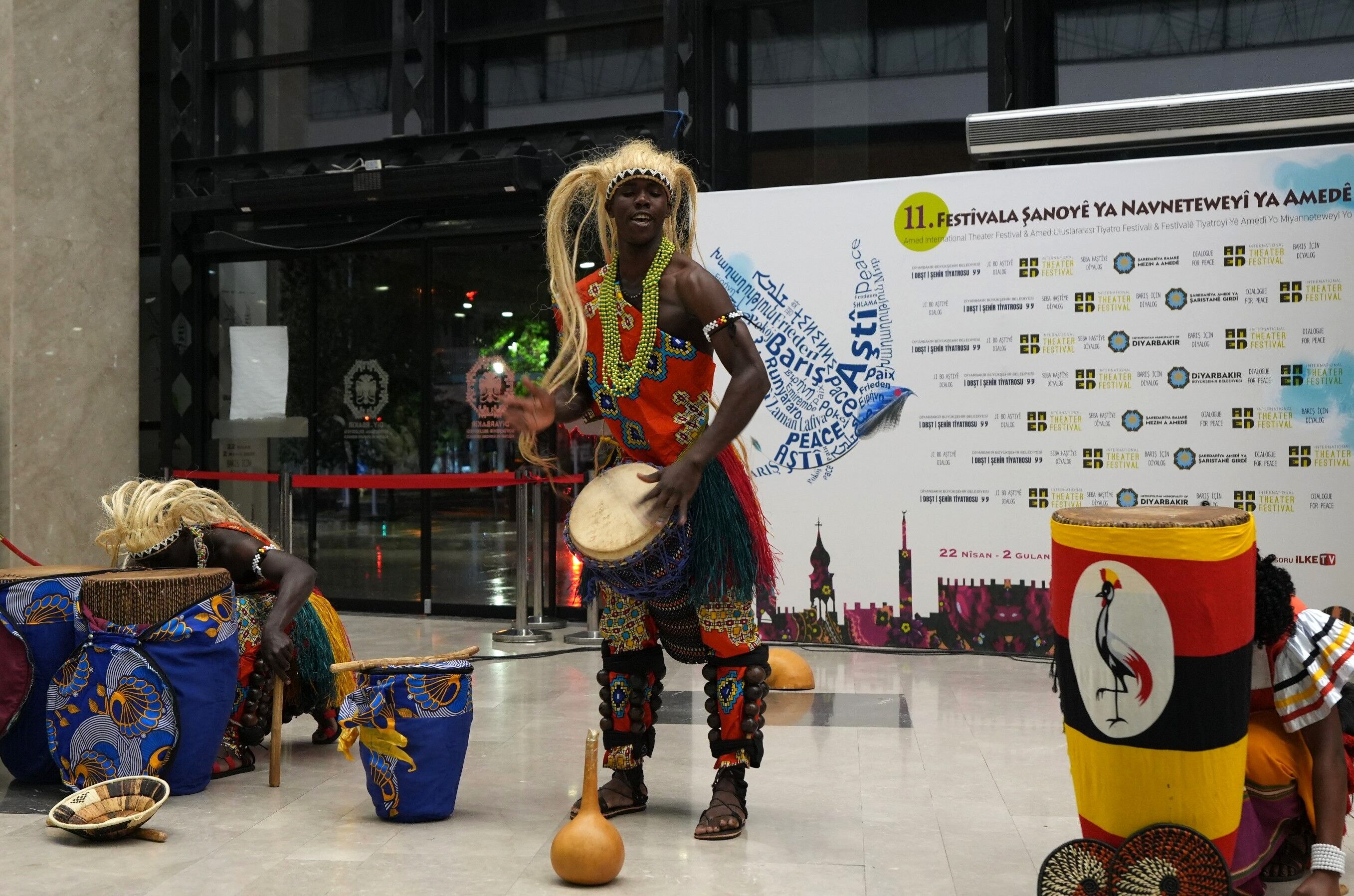 Diyarbakır'daki festival, Ugandalıların dansıyla son buldu