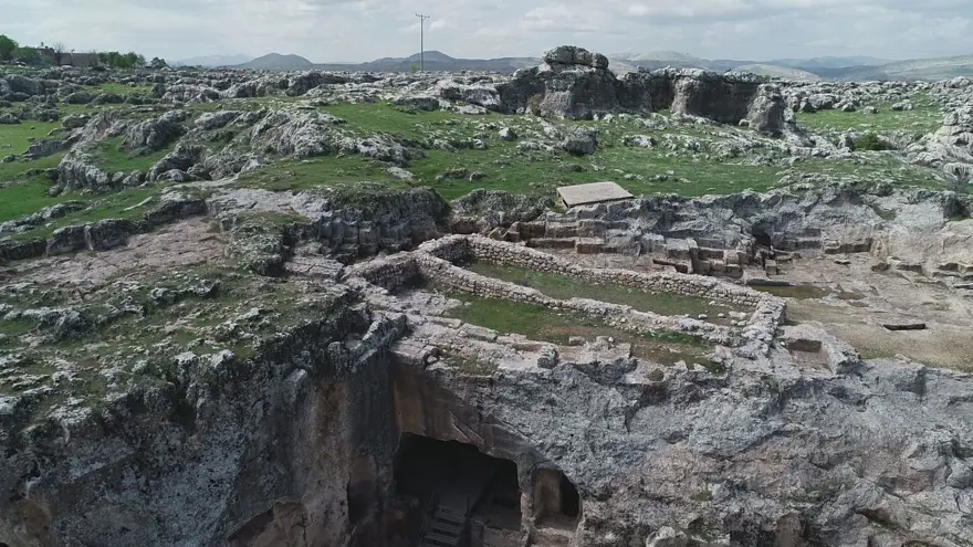 Diyarbakır'da insanlık tarihinin ilk ahiret inancına ait izler 