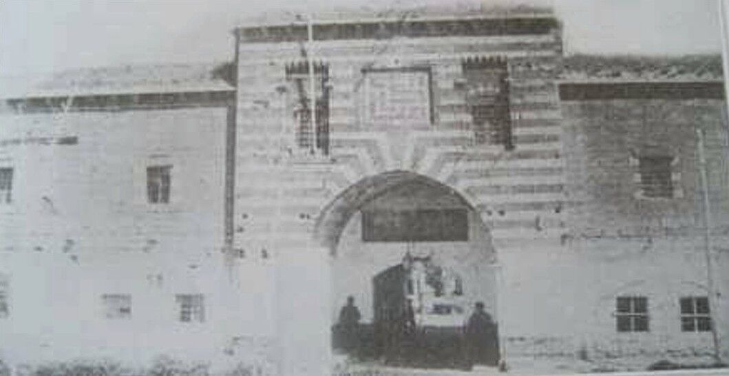 Diyarbakır'daki tarihi yapının gizli geçidi mimari zekâyı ortaya çıkarıyor