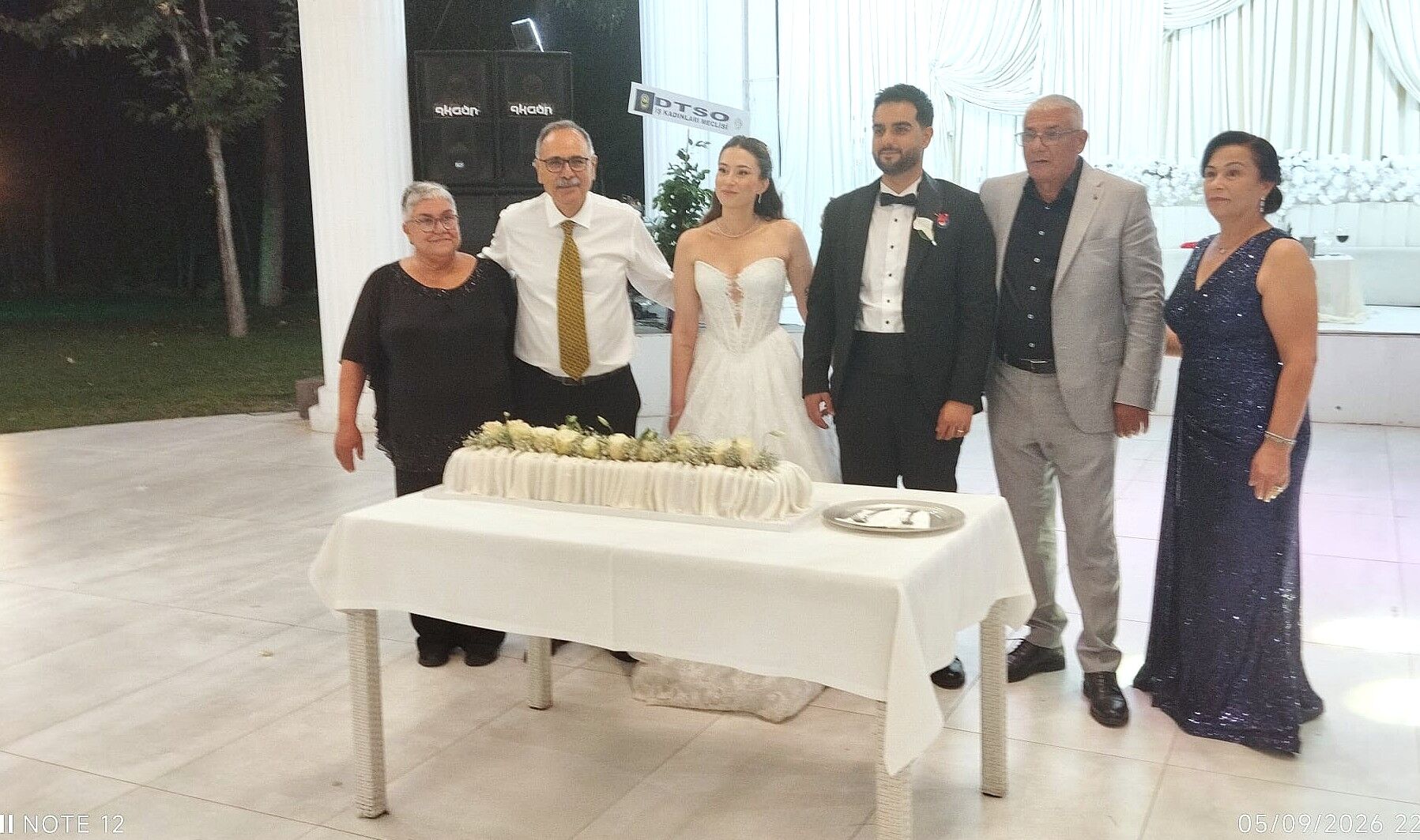 Diyarbakır'da Özbek ve Yağmur ailelerinin mutlu günü
