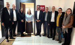Diyarbakır büyükşehir eş başkanları Cega Medya’yı ziyaret etti