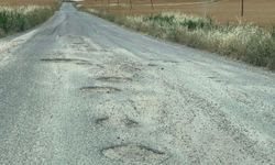 Ne ambulans ilerleyebilir ne de itfaiye geçebilir