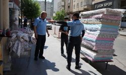 Diyarbakır esnafına ''kaldırımlar yayalarındır'' ikazı